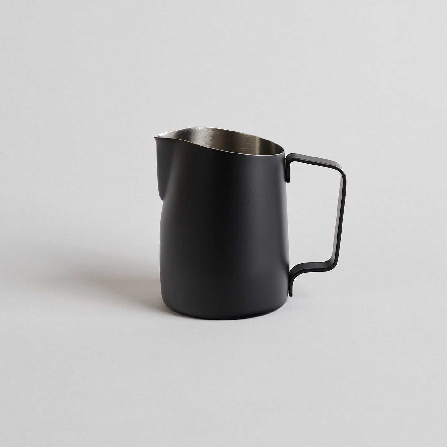 WPM Milchkännchen 06 «Round Spout»